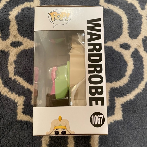 BATB Wardrobe Funko Pop Figure - Picture 3 of 5